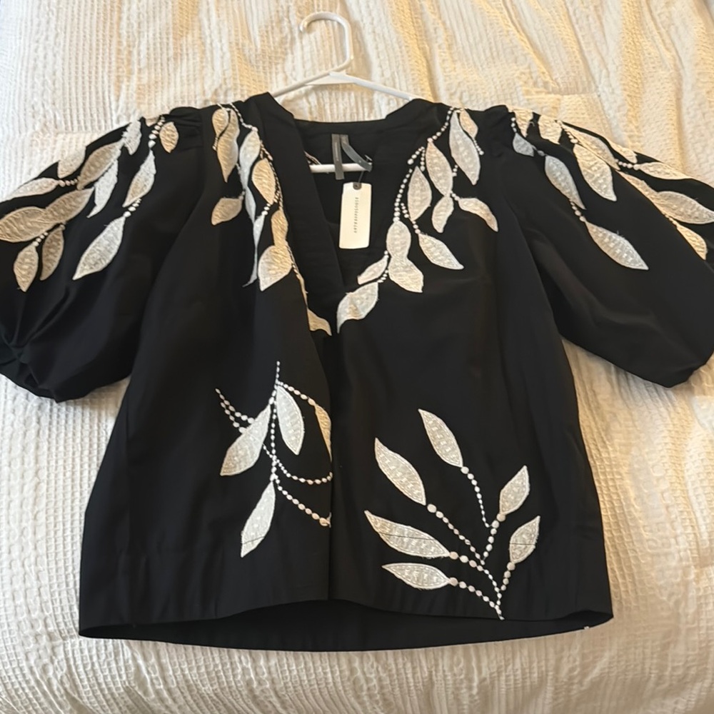 Elegant Black and White Leaf Embroidered Top